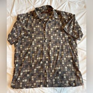 Tori Richard Short Sleeve Button-Down in Brown and Cream Geometric Tile